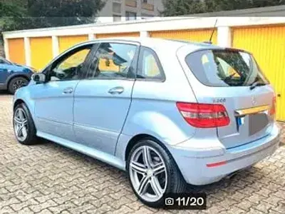 Gebraucht Mercedes 200 136 PS (100 kW) 2008 Silber Limousine