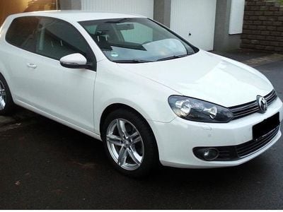 Usata VW Golf VI 160 CV (117 kW) 2011 Bianco Utilitaria