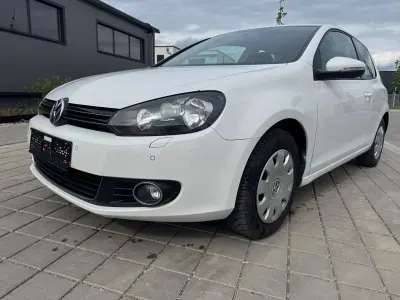 Gebraucht VW Golf VI Highline 122 PS (89 kW) 2009 Weiß Kleinwagen