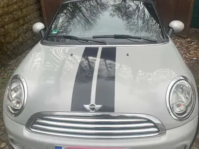 Gebraucht Mini Cooper Roadster 122 PS (89 kW) 2014 Silber Cabrio