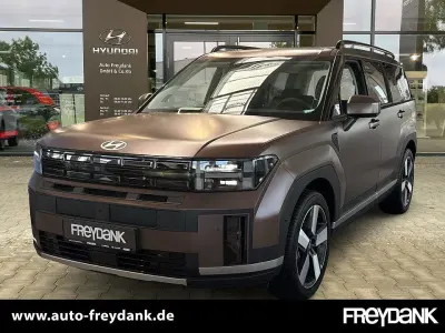Neu Hyundai Santa Fe 215 PS (158 kW) 2026 Braun SUV