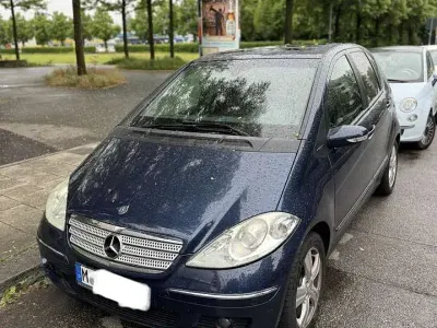 Gebraucht Mercedes A150 Classic 95 PS (69 kW) 2008 Blau Limousine