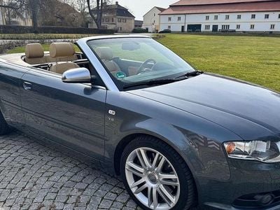 Second-hand Audi S4 Cabriolet Sport 344 CP (253 kW) 2006 Gri Cabrio