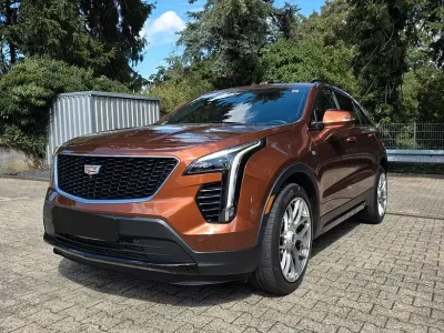 Gebraucht Cadillac XT4 230 PS (169 kW) 2022 Braun SUV