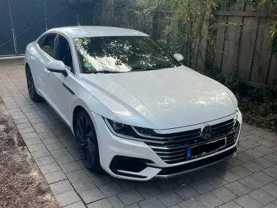 Gebraucht VW Arteon Pro 190 PS (139 kW) 2019 Weiß Kleinwagen