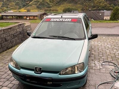 Peugeot 106