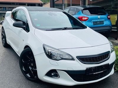 Opel Astra GTC