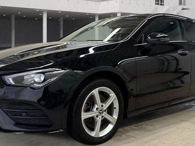 Gebraucht Mercedes CLA250e Shooting Brake AMG line 160 PS (117 kW) 2022 Nachtschwarz  unilack Kombi