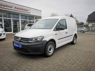 Gebraucht VW Caddy 75 PS (55 kW) 2020 Weiß Van / Kleinbus