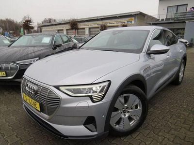 Andere Gebraucht 2021 Audi e-tron Ambiente SUV | 25.990 € (Fairer Preis)