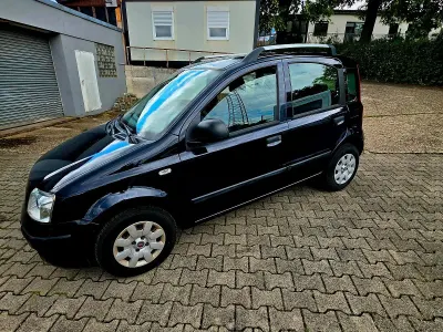 Gebraucht Fiat Panda 60 PS (44 kW) 2010 Blau Kleinwagen