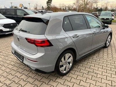 Gebraucht VW Golf VIII R-line 150 PS (110 kW) 2023 Andere Limousine