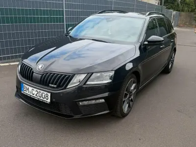 Gebraucht Skoda Octavia vRS 184 PS (135 kW) 2020 Schwarz Kombi
