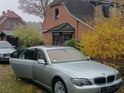Gebraucht BMW 760L Sport Line 445 PS (327 kW) 2005 Grau Limousine