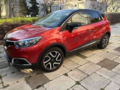 Second-hand Renault Captur 90 CP (66 kW) 2015 Roșu SUV