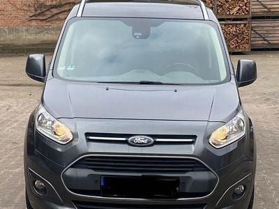 Gebraucht Ford Tourneo Titanium 120 PS (88 kW) 2015 Grau Van / Kleinbus