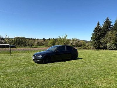 Usata BMW 320 Sport Line 150 CV (110 kW) 2002 Nero Berlina