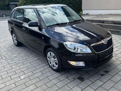 Gebraucht Skoda Fabia Ambition 86 PS (63 kW) 2014 Schwarz Limousine