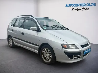 Gebraucht Mitsubishi Space Star 98 PS (72 kW) 2003 Silber Van / Kleinbus