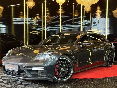 Vulkangrau Gebraucht 2017 Porsche Panamera Turbo Sport Turismo Limousine | 75.990 € (Etwas zu teuer)