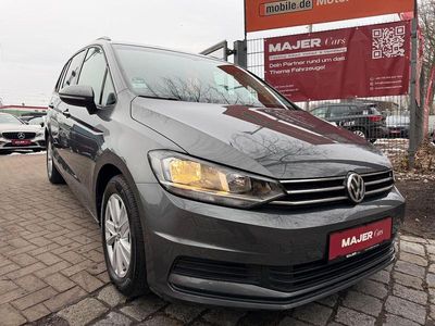 Gebraucht VW Touran Comfortline 116 PS (85 kW) 2020 Grau Van / Kleinbus