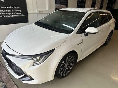 Weiß Gebraucht 2021 Toyota Corolla Team Kombi | 12.990 €
