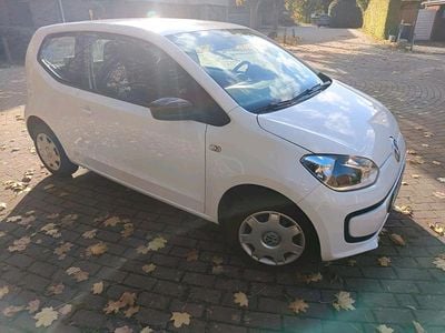 Weiß Gebraucht 2015 VW up! Kleinwagen | 3.750 € (Fairer Preis)