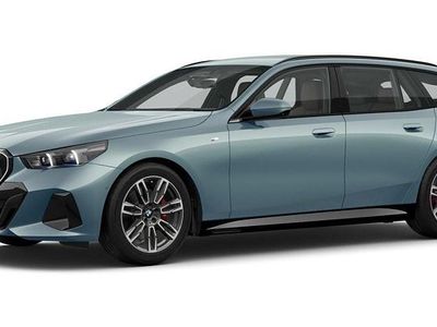 Grün Gebraucht 2025 BMW 520 Comfort Edition Kombi | 55.255 € (Guter Preis)