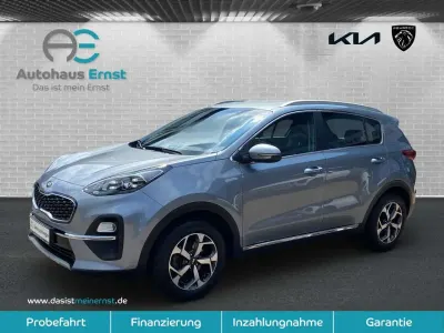 Gebraucht Kia Sportage Spirit 132 PS (97 kW) 2020 (css) lunar silver m SUV