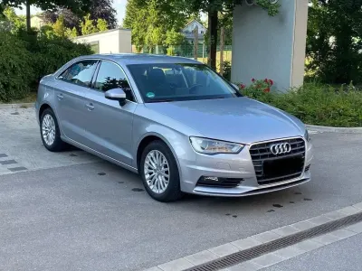 Gebraucht Audi A3 116 PS (85 kW) 2016 Silber Limousine