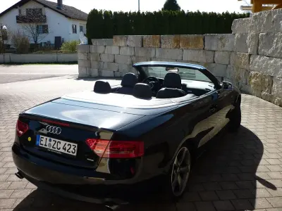 Gebraucht Audi Cabriolet 211 PS (155 kW) 2010 Schwarz Cabrio