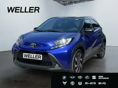 Gebraucht Toyota Aygo X Basis 72 PS (52 kW) 2025 Blau SUV