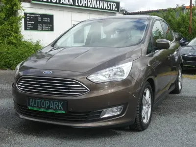 Gebraucht Ford C-MAX Titanium 125 PS (91 kW) 2015 Braun Van / Kleinbus