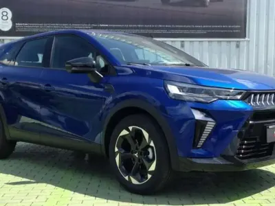 Neu Mitsubishi Grandis Diamant Edition 141 PS (103 kW) 2026 Royalblau SUV