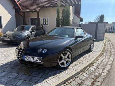 Usata Alfa Romeo Spider 166 CV (122 kW) 2004 Nero Cabrio