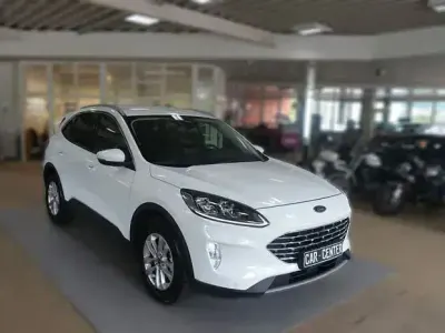 Używany Ford Kuga Titanium 224 KM (164 kW) 2022 Biały SUV