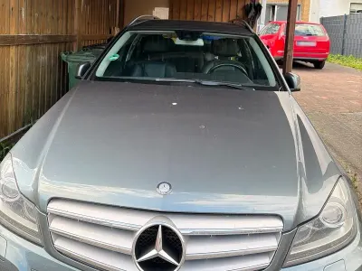 Gebraucht Mercedes C300 231 PS (169 kW) 2012 Grün Kombi
