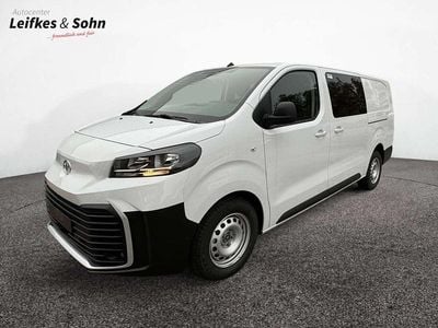 Ice white Gebraucht 2024 Toyota Proace Van / Kleinbus | 35.980 € (Etwas zu teuer)