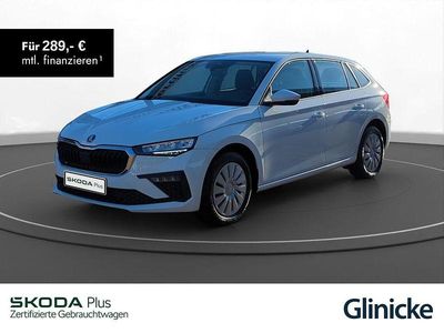 Weiß Gebraucht 2025 Skoda Scala Essence Kleinwagen | 21.880 € (Superpreis)