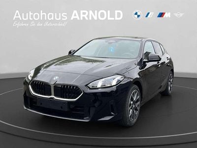 Neu BMW 116 Sport Line 122 PS (89 kW) 2026 Schwarz uni Kleinwagen