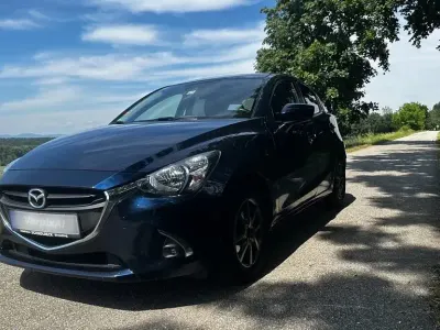 Gebraucht Mazda 2 Exclusive-Line 90 PS (66 kW) 2019 Blau Kleinwagen