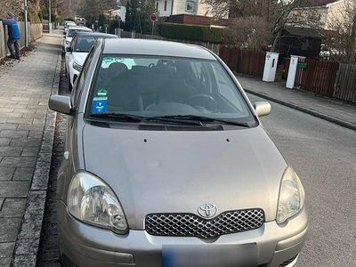 Gebraucht Toyota Yaris 2004 Grau Kleinwagen