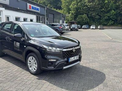 Schwarz Gebraucht 2025 Suzuki SX4 S-Cross SUV | 22.990 € (Guter Preis)