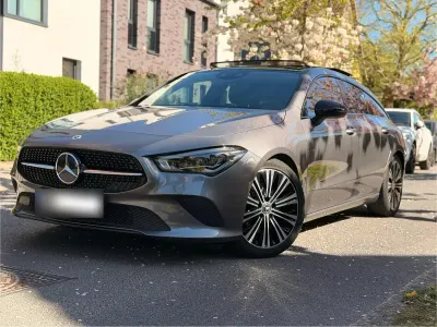 Gebraucht Mercedes CLA220 Shooting Brake Night 190 PS (139 kW) 2023 Grau Kombi