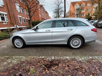 Silber Gebraucht 2016 Mercedes C220 Exclusive Kombi | 16.750 € (Fairer Preis)