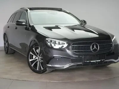Gebraucht Mercedes E300 Avantgarde 306 PS (225 kW) 2020 Grau Limousine