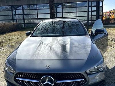 Gebraucht Mercedes CLA200 Shooting Brake 163 PS (119 kW) 2022 Grau Kombi