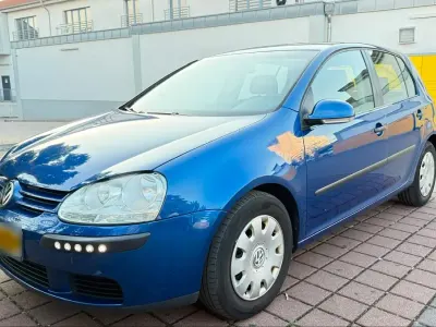 Gebraucht VW Golf IV 90 PS (66 kW) 2004 Blau Limousine