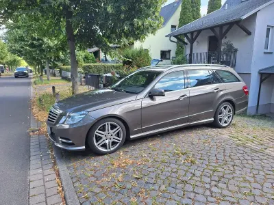 Gebraucht Mercedes E350 Avantgarde 265 PS (194 kW) 2012 Braun Kombi
