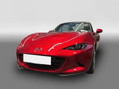 Nuevo Mazda MX5 Exclusive-Line 132 CV (97 kW) 2025 Rojo Descapotable